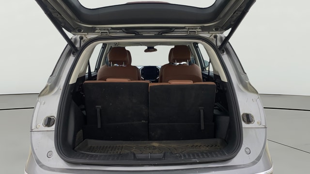 View MG Hector Plus Image 40 Used MG Hector Plus Image 40