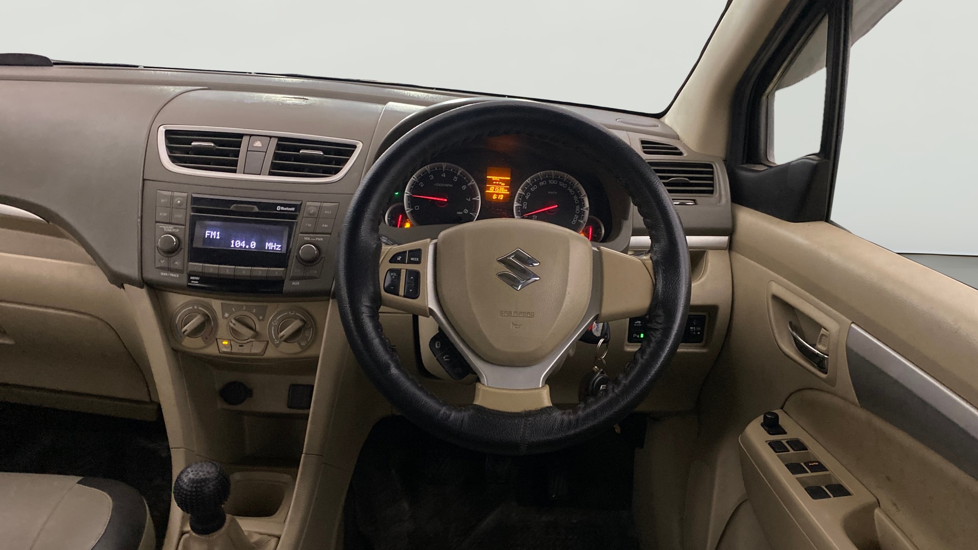 View 2017 Maruti Suzuki 1000 Base Variant Image 21 Used 2017 Maruti Suzuki 1000 Base Variant Image 21