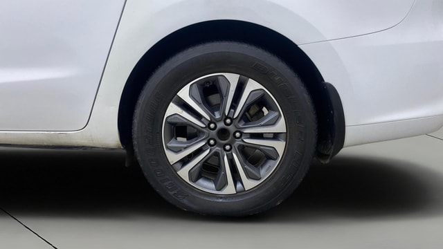 View Kia Carnival Image 8 Used Kia Carnival Image 8
