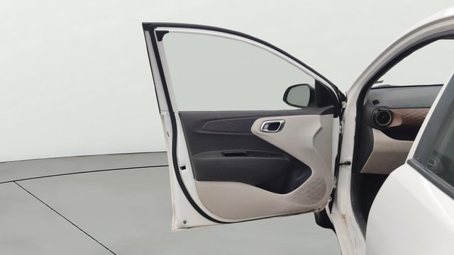 View Hyundai Aura Image 31 Used Hyundai Aura Image 31