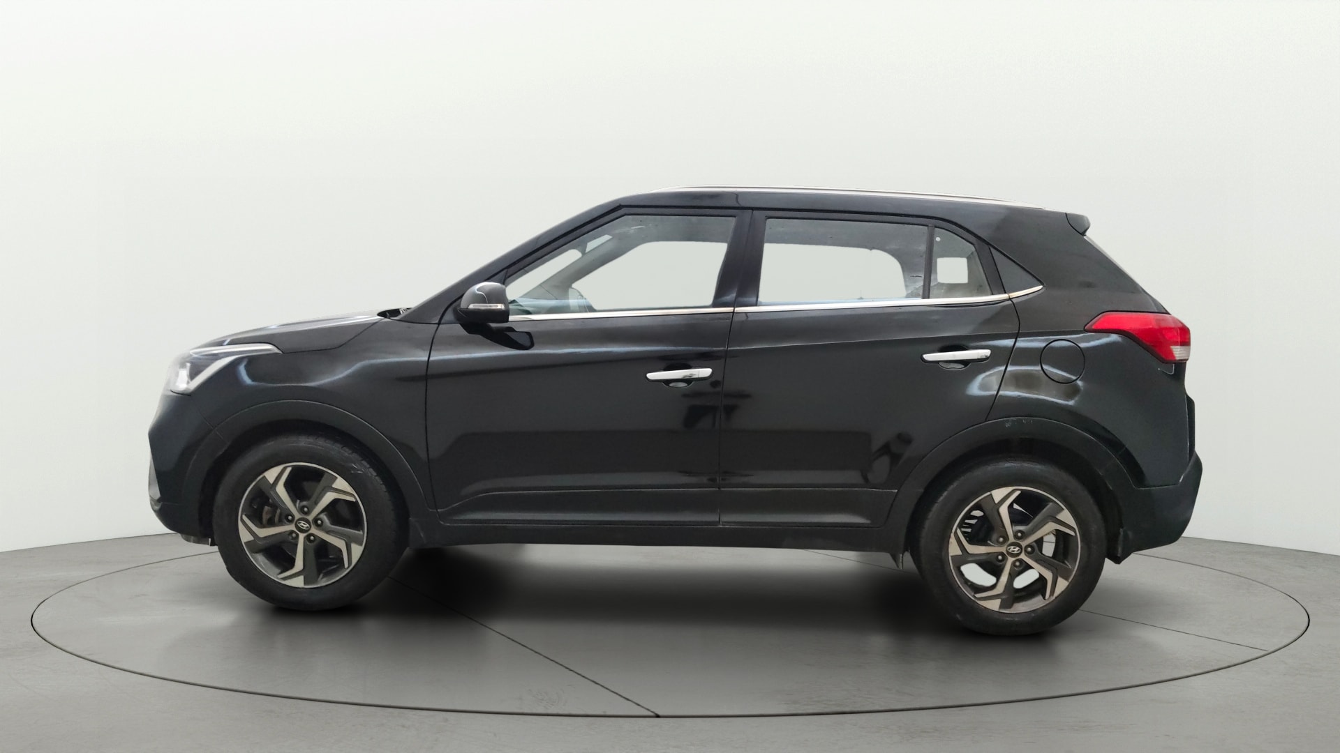 View 2018 Hyundai Creta 1.4 E Diesel Image 6 Used 2018 Hyundai Creta 1.4 E Diesel Image 6