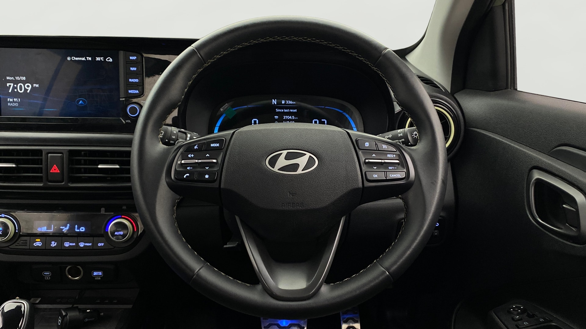 View 2024 Hyundai Exter 1.2 AMT Kappa SX Option Connect Dual Tone Image 21 Used 2024 Hyundai Exter 1.2 AMT Kappa SX Option Connect Dual Tone Image 21