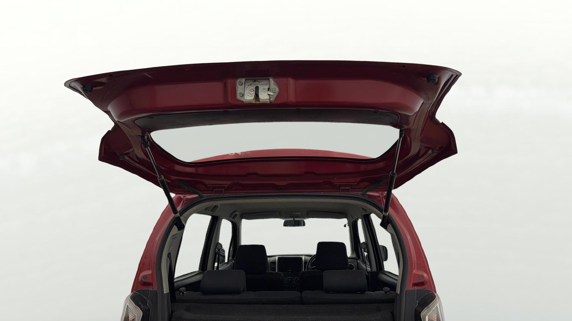 View 2014 Maruti Suzuki Stingray LXI Image 31 Used 2014 Maruti Suzuki Stingray LXI Image 31