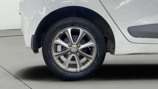 View Hyundai Grand i10 Image 32 Used Hyundai Grand i10 Image 32