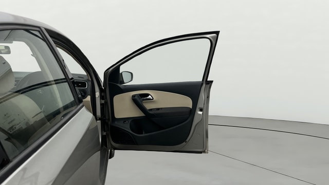 View Skoda Rapid Image 43 Used Skoda Rapid Image 43