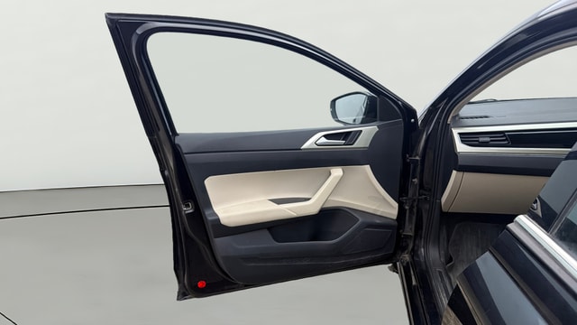 View Volkswagen Virtus Image 32 Used Volkswagen Virtus Image 32