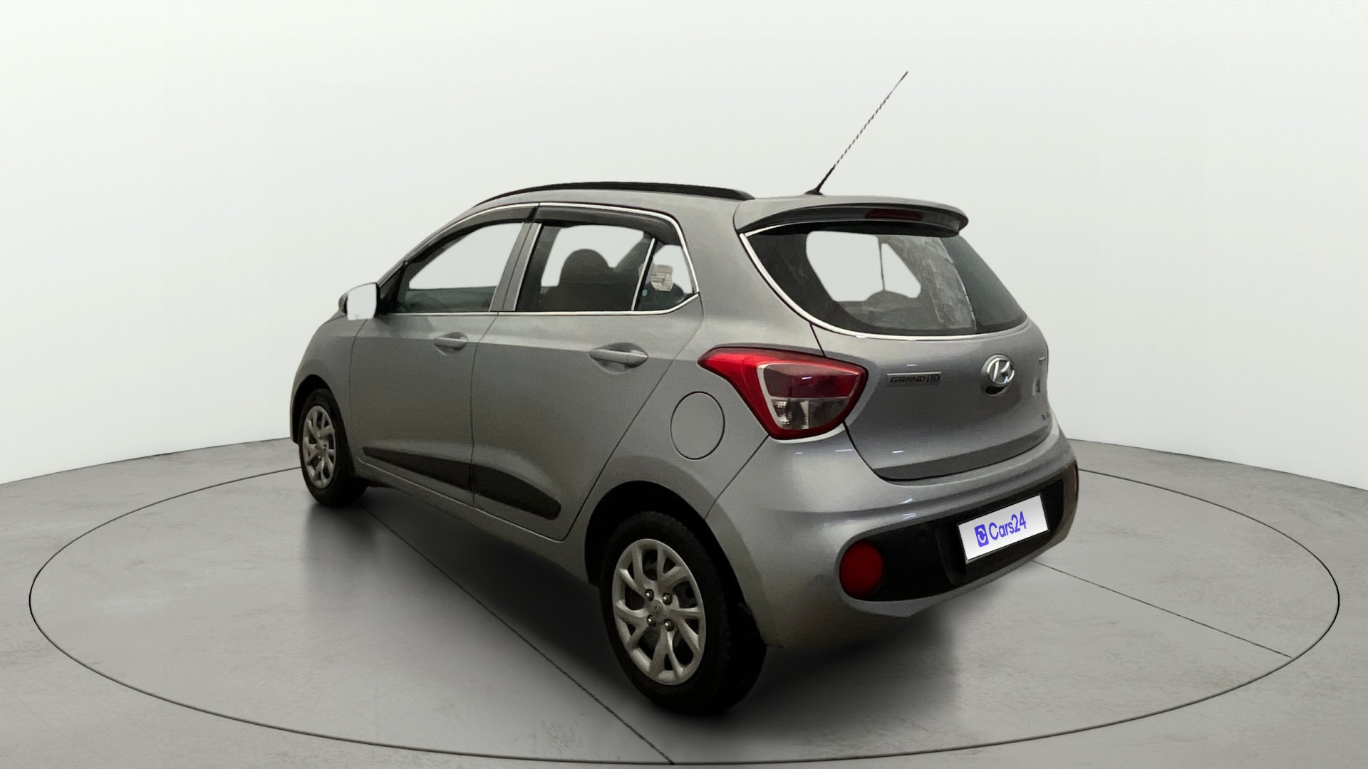 View 2019 Hyundai Grand i10 Sportz 1.2 Kappa Image 2 Used 2019 Hyundai Grand i10 Sportz 1.2 Kappa Image 2