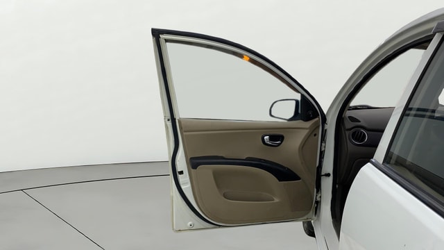 View Hyundai i10 Image 36 Used Hyundai i10 Image 36
