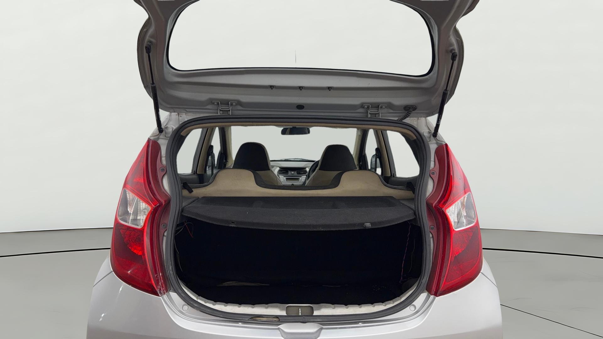 View 2015 Hyundai EON Magna Plus Image 36 Used 2015 Hyundai EON Magna Plus Image 36