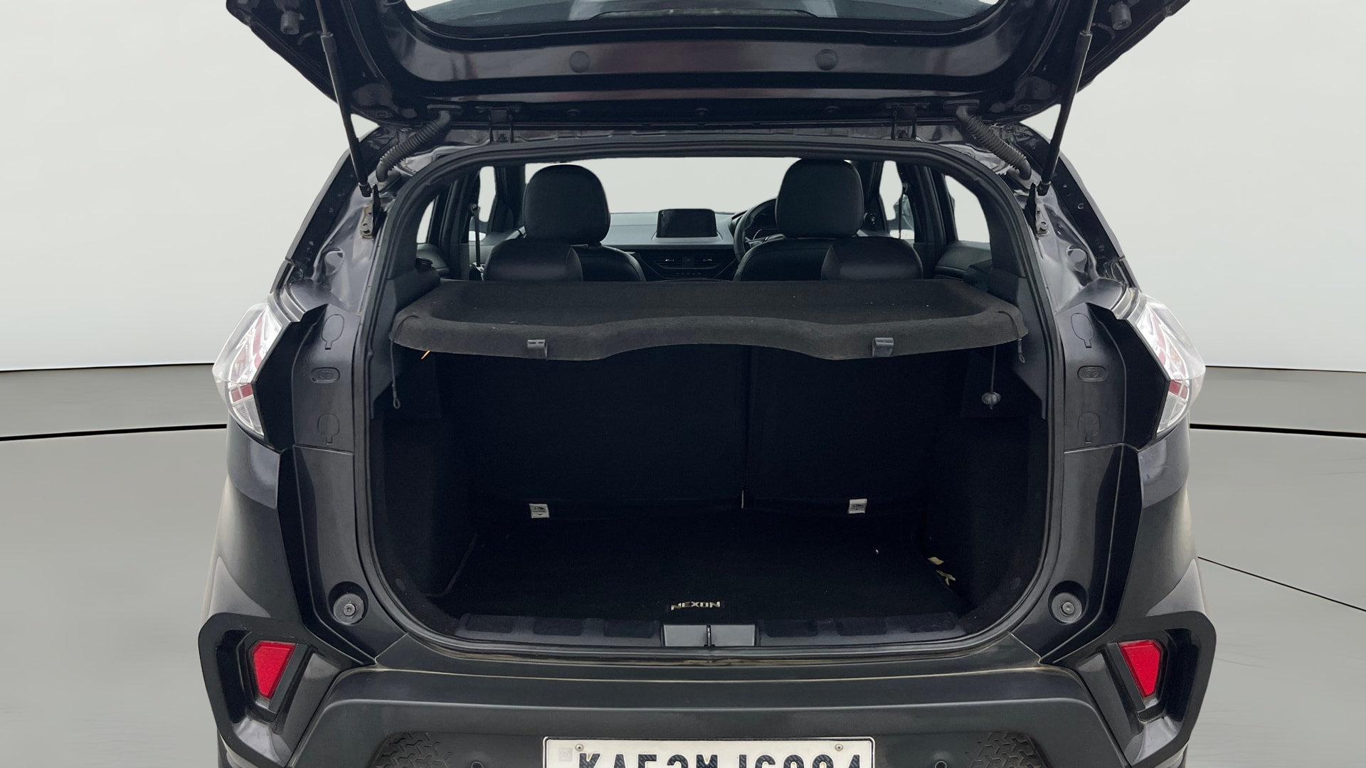 View 2022 Tata Nexon Revotron XE Image 42 Used 2022 Tata Nexon Revotron XE Image 42