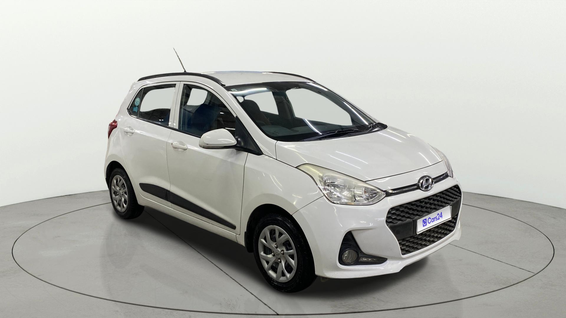 View 2017 Hyundai Grand i10 Sportz 1.2 Kappa Image 36 Used 2017 Hyundai Grand i10 Sportz 1.2 Kappa Image 36