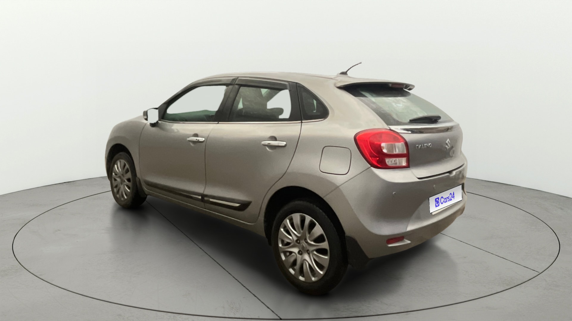 View 2016 Maruti Suzuki 1000 Base Variant Image 2 Used 2016 Maruti Suzuki 1000 Base Variant Image 2