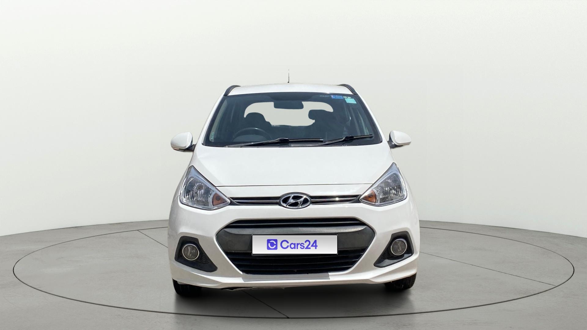 View 2016 Hyundai Grand i10 Asta AT 1.2 Kappa VTVT Image 1 Used 2016 Hyundai Grand i10 Asta AT 1.2 Kappa VTVT Image 1