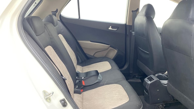 View Hyundai Grand i10 Image 33 Used Hyundai Grand i10 Image 33