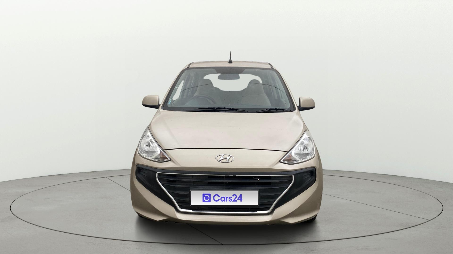 View 2019 Hyundai New Santro Magna AMT Image 1 Used 2019 Hyundai New Santro Magna AMT Image 1
