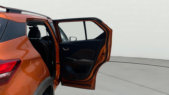 View Nissan Kicks Image 8 Used Nissan Kicks Image 8