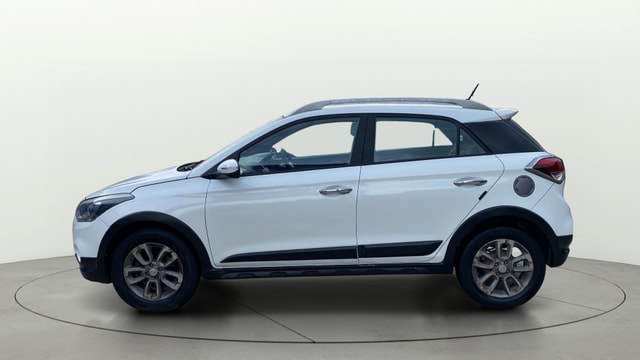 View Hyundai i20 Active Image 5 Used Hyundai i20 Active Image 5