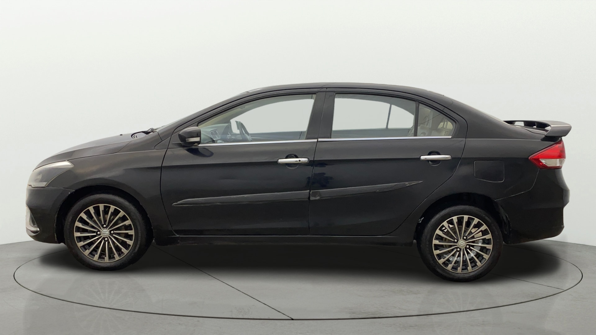 View 2019 Maruti Suzuki 1000 Base Variant Image 6 Used 2019 Maruti Suzuki 1000 Base Variant Image 6