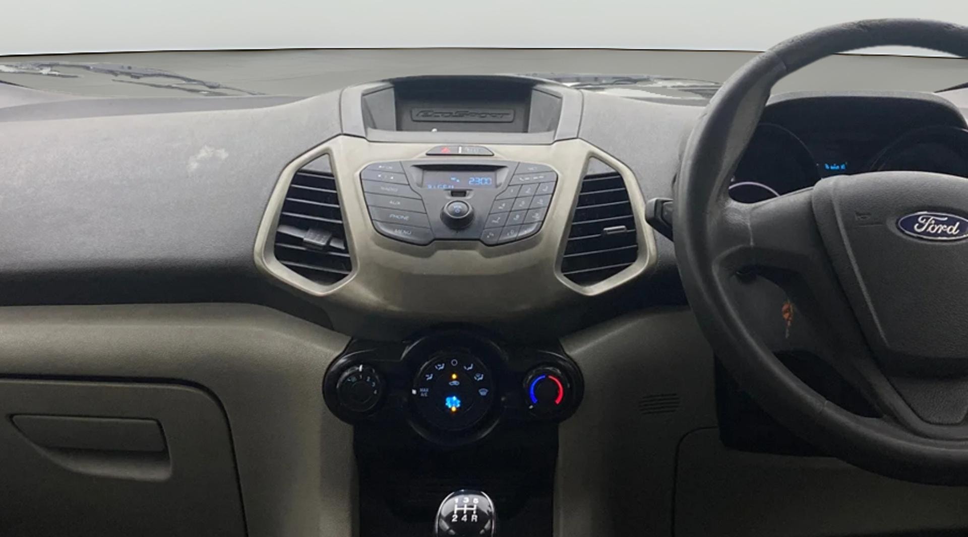 View 2014 Ford EcoSport 1.5 TDCi Diesel Ambiente BS IV Image 17 Used 2014 Ford EcoSport 1.5 TDCi Diesel Ambiente BS IV Image 17
