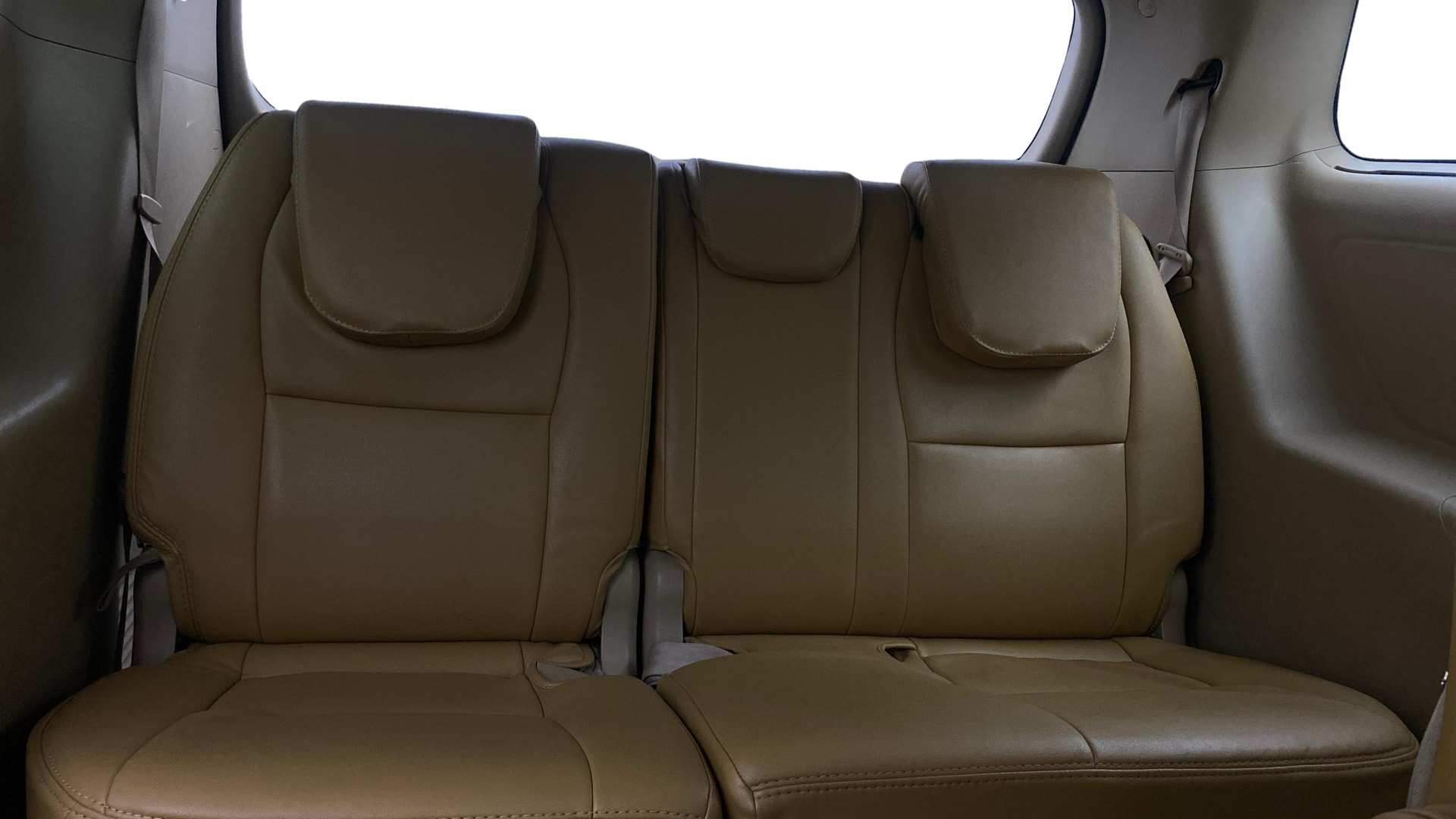View 2022 Kia Carnival Premium 7 STR Image 10 Used 2022 Kia Carnival Premium 7 STR Image 10