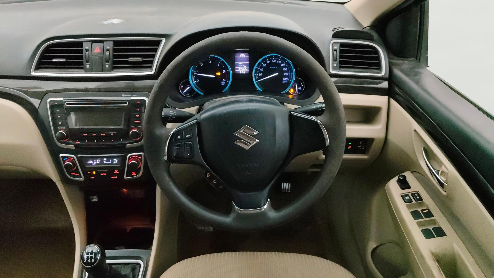 View 2017 Maruti Suzuki 1000 Base Variant Image 20 Used 2017 Maruti Suzuki 1000 Base Variant Image 20