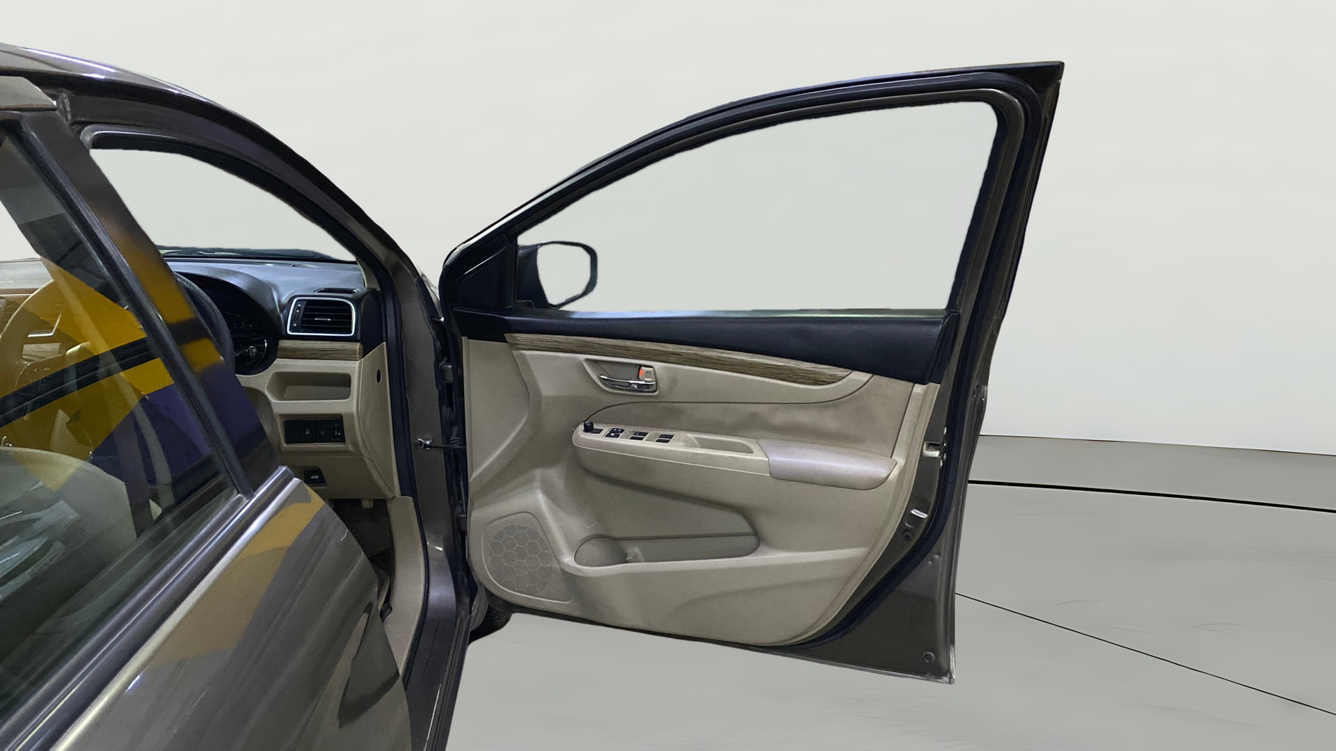 View 2019 Maruti Suzuki 1000 Base Variant Image 49 Used 2019 Maruti Suzuki 1000 Base Variant Image 49