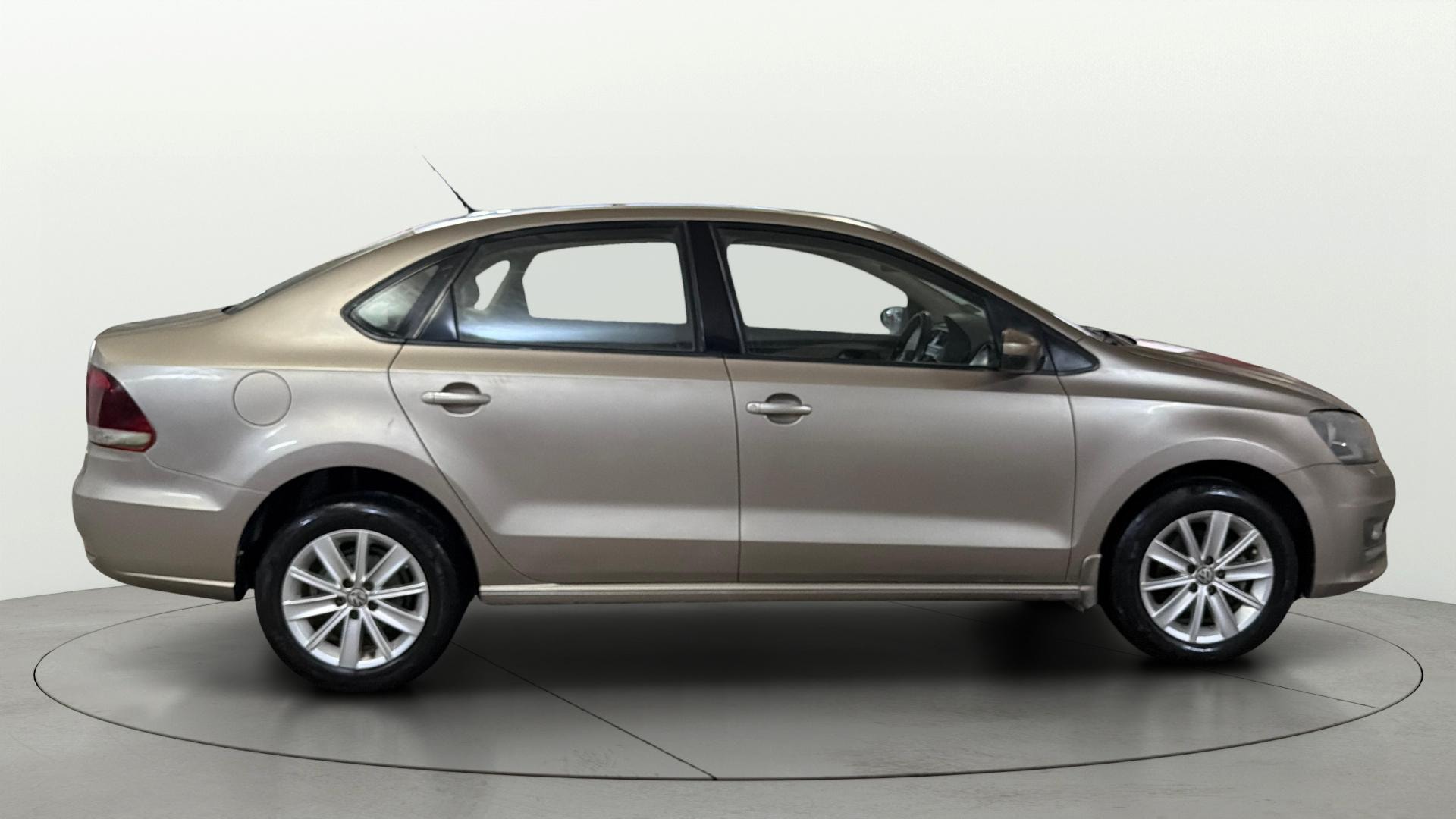 Used 2015 Volkswagen Vento Used 2015 Volkswagen Vento