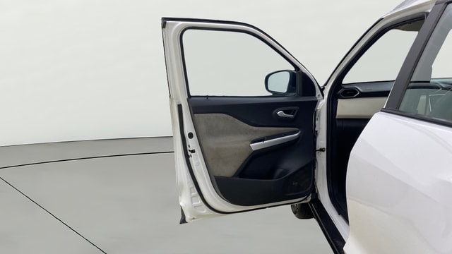 View Nissan Magnite Image 38 Used Nissan Magnite Image 38