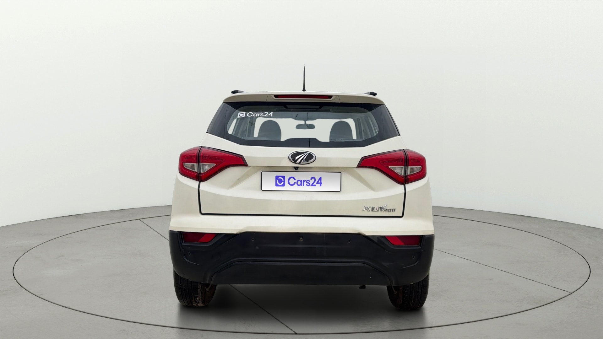 Used 2020 Mahindra XUV300 Used 2020 Mahindra XUV300