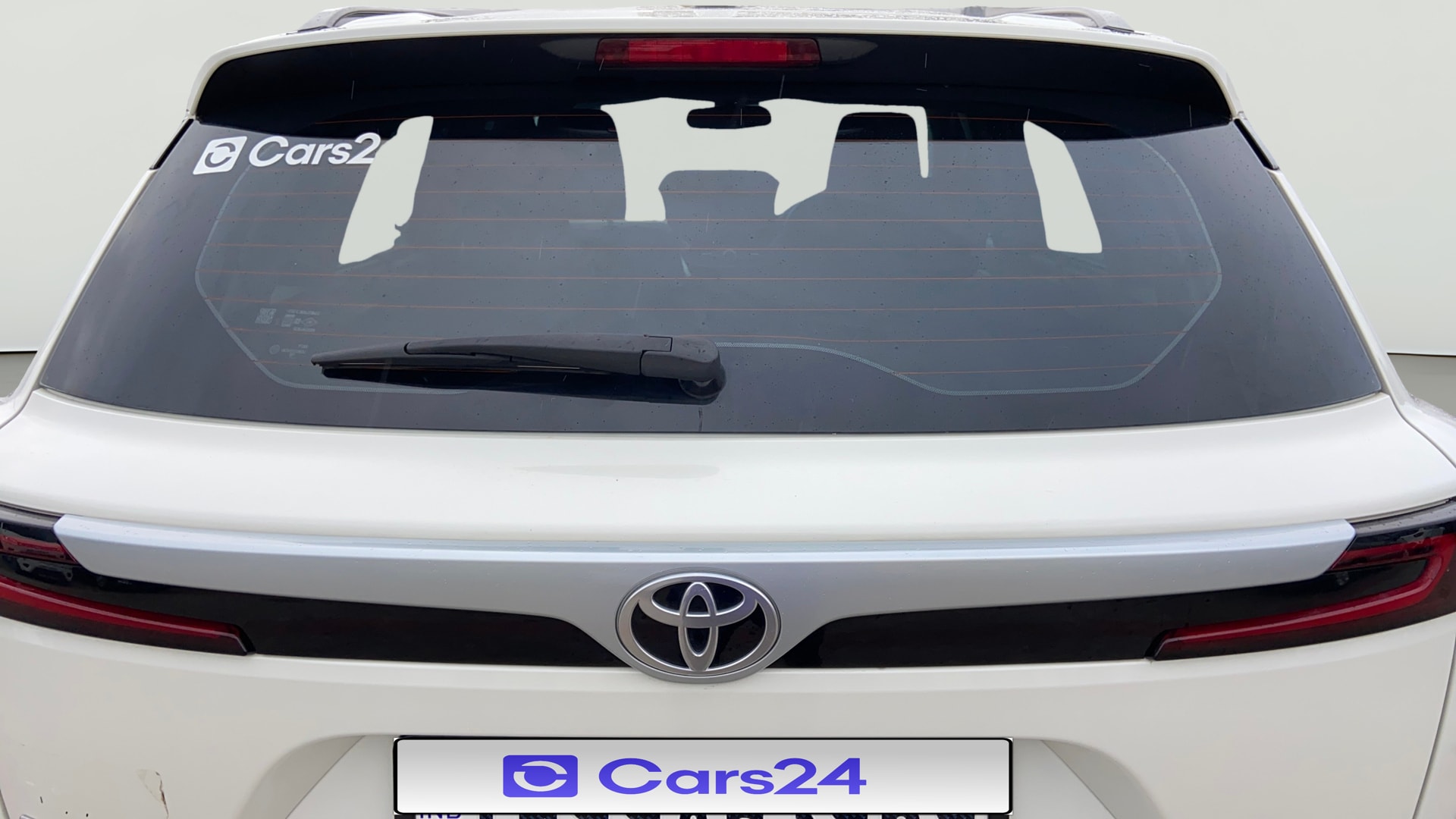 View 2026 Toyota Urban Cruiser Hyryder S e-Drive 2WD HYBRID Image 5 Used 2026 Toyota Urban Cruiser Hyryder S e-Drive 2WD HYBRID Image 5