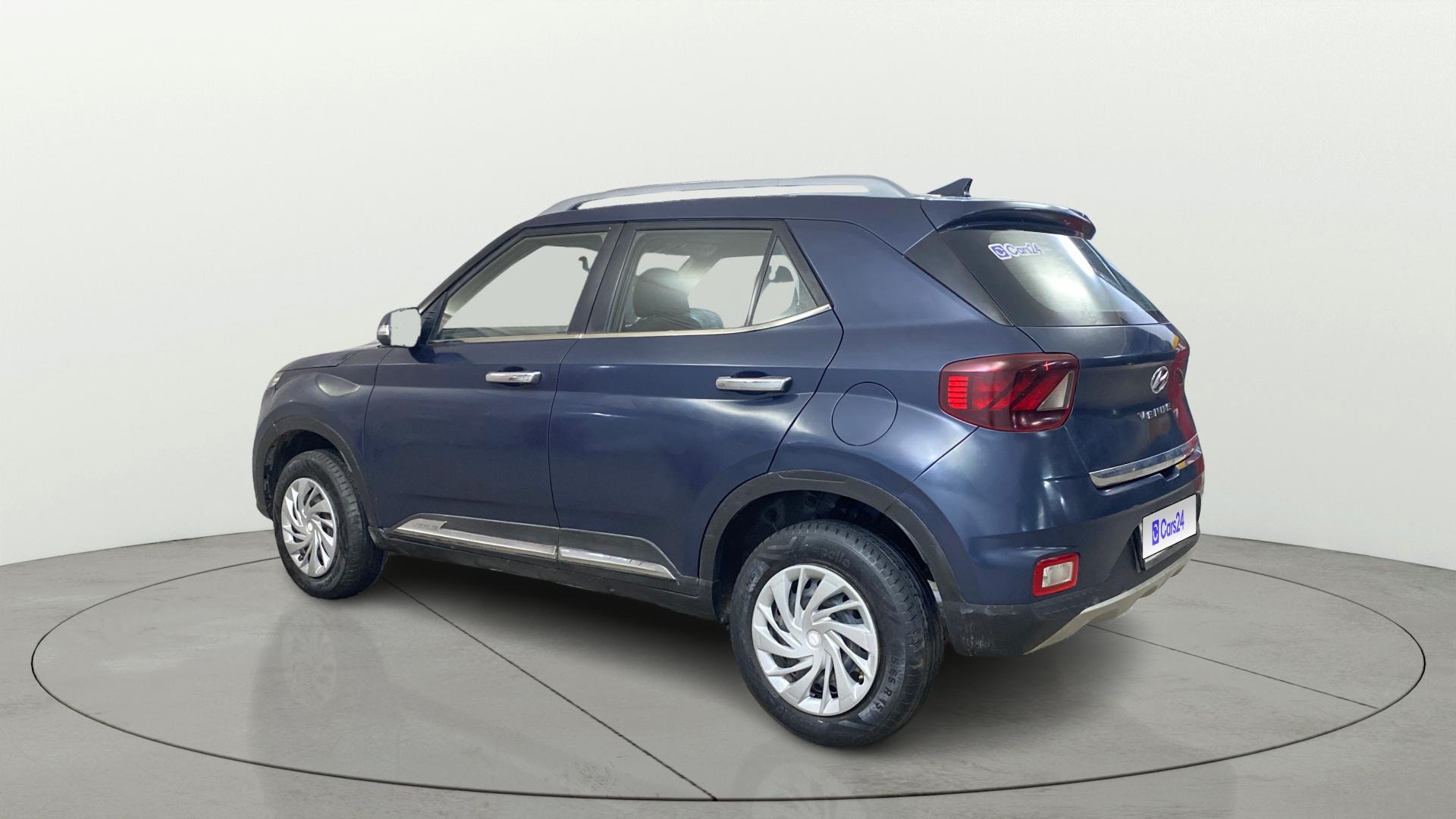 View 2021 Hyundai Venue S Plus 1.2 Petrol Image 2 Used 2021 Hyundai Venue S Plus 1.2 Petrol Image 2