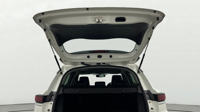 View Toyota Urban Cruiser Hyryder Image 32 Used Toyota Urban Cruiser Hyryder Image 32