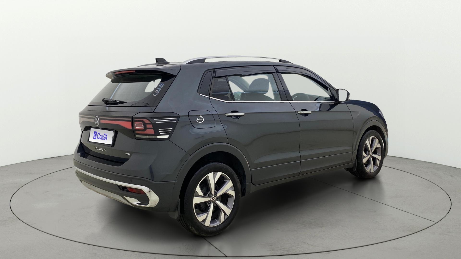 View 2022 Volkswagen Taigun 1.0 TSI Topline MT Image 47 Used 2022 Volkswagen Taigun 1.0 TSI Topline MT Image 47