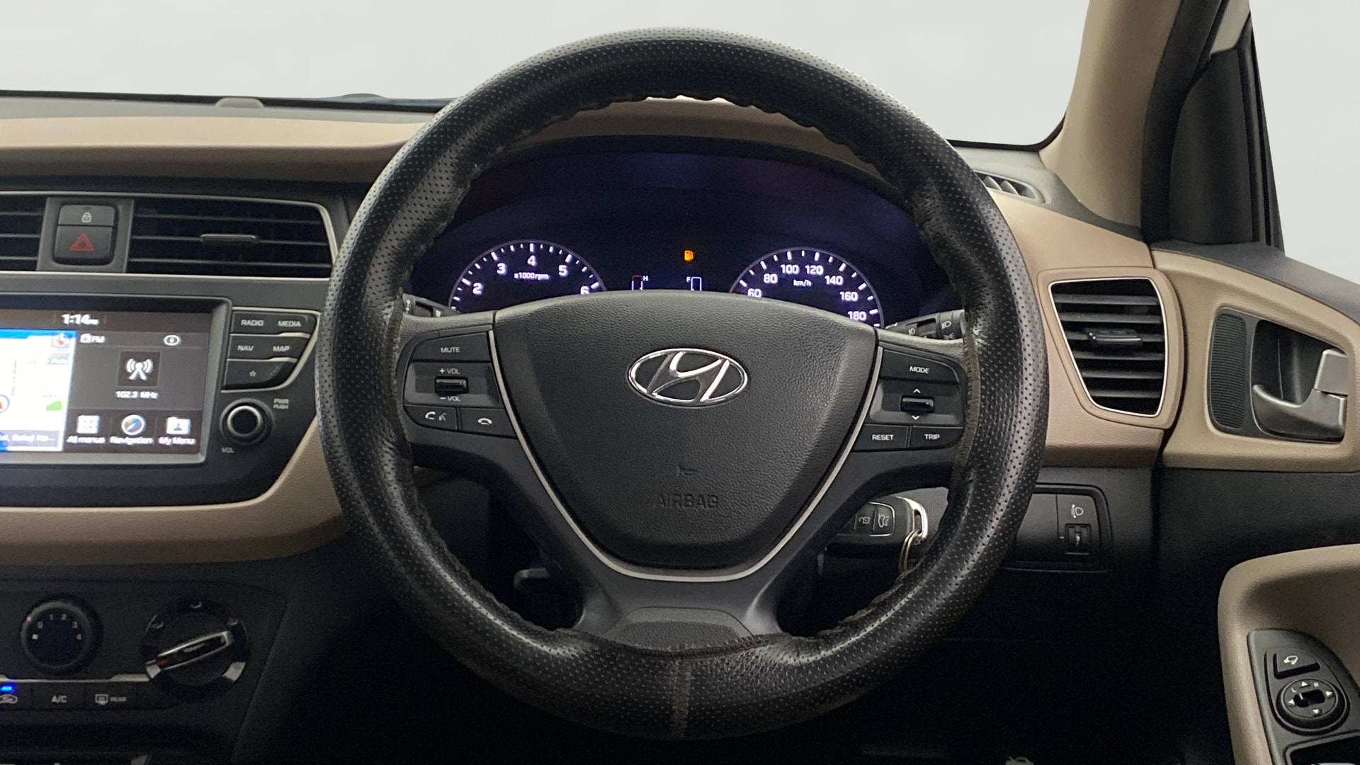 View 2019 Hyundai Elite i20 1.2 Sportz Plus Petrol Image 20 Used 2019 Hyundai Elite i20 1.2 Sportz Plus Petrol Image 20