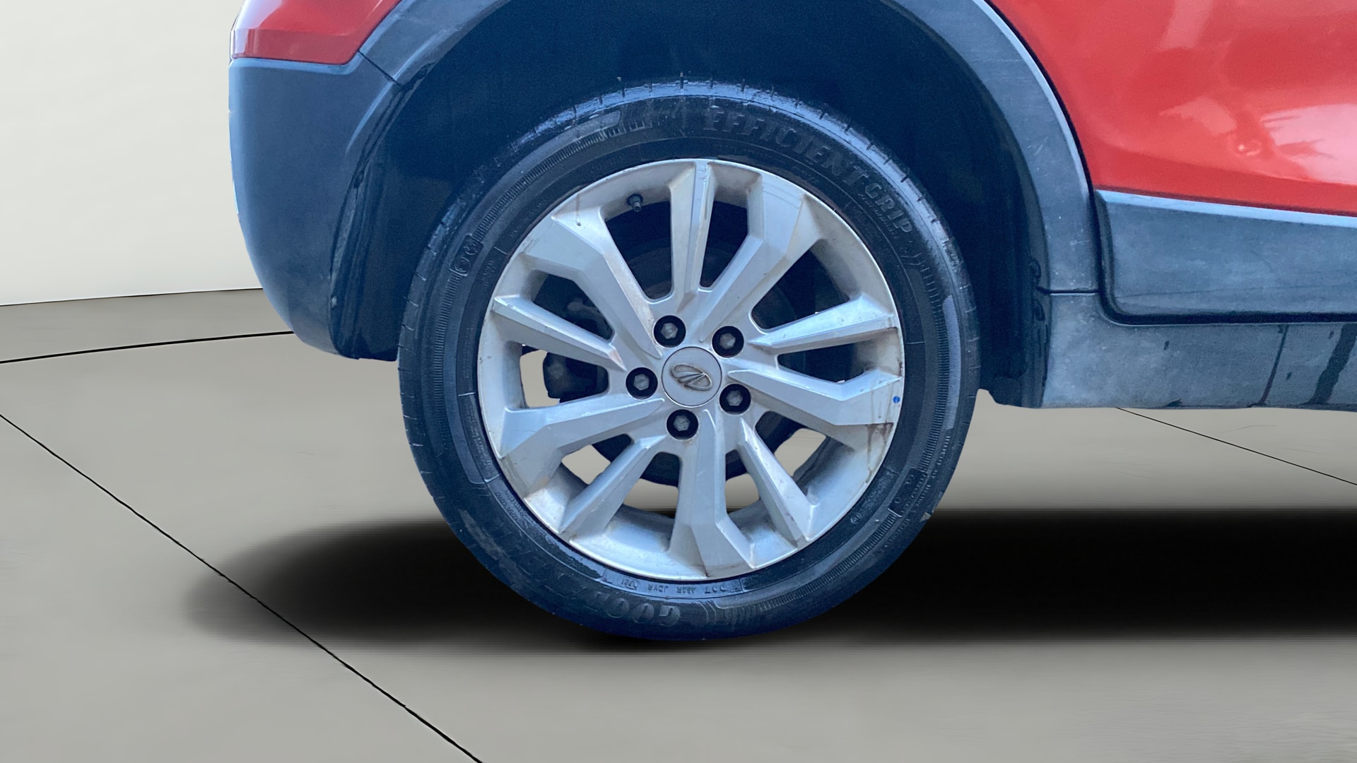 View 2019 Mahindra XUV300 W4 Petrol BS IV Image 25 Used 2019 Mahindra XUV300 W4 Petrol BS IV Image 25