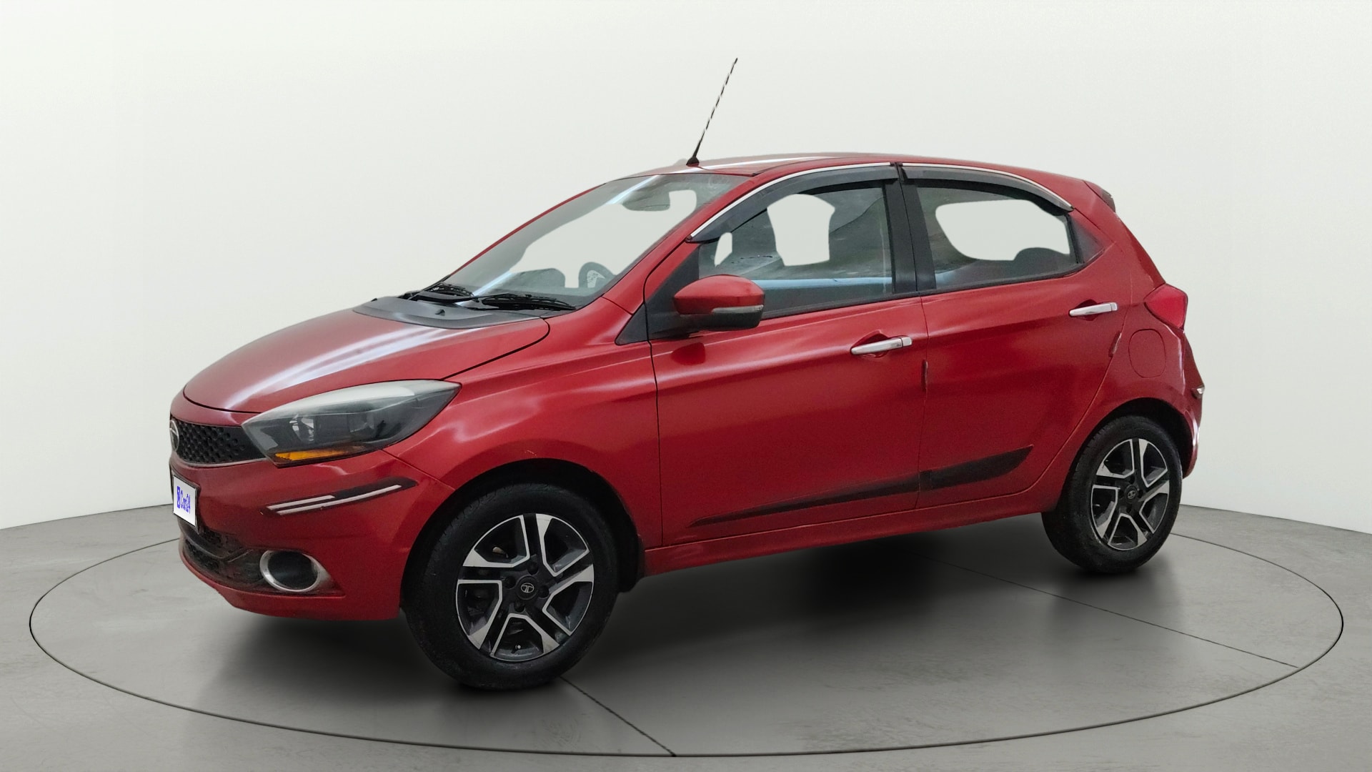 View 2019 Tata Tiago Revotorq XB Image 34 Used 2019 Tata Tiago Revotorq XB Image 34