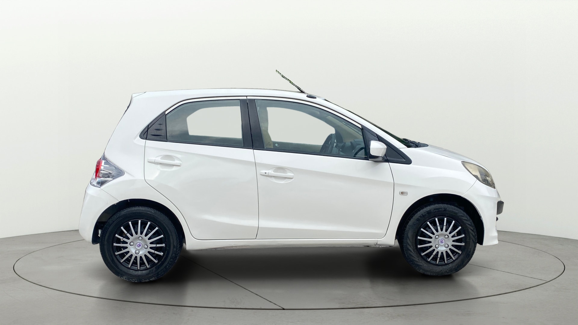 View 2015 Honda Brio S MT Petrol Image 9 Used 2015 Honda Brio S MT Petrol Image 9