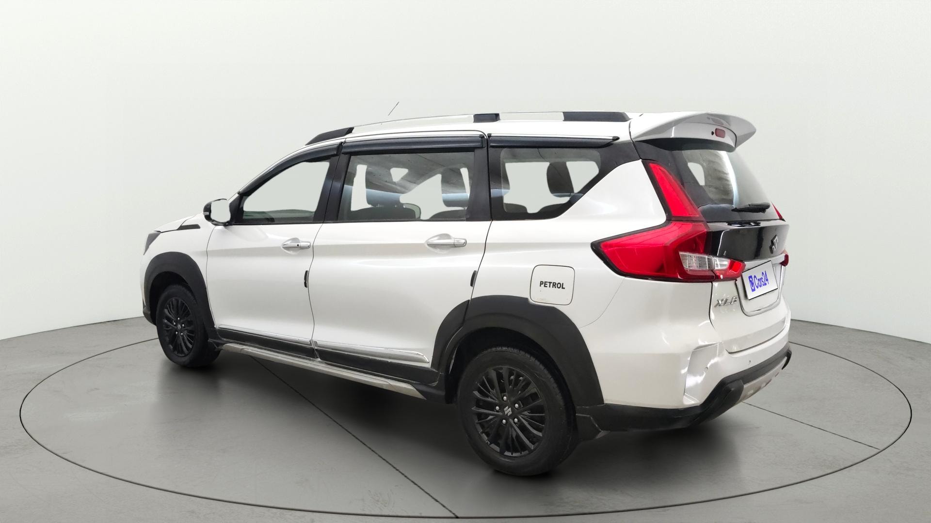 View 2020 Maruti Suzuki 1000 Base Variant Image 2 Used 2020 Maruti Suzuki 1000 Base Variant Image 2