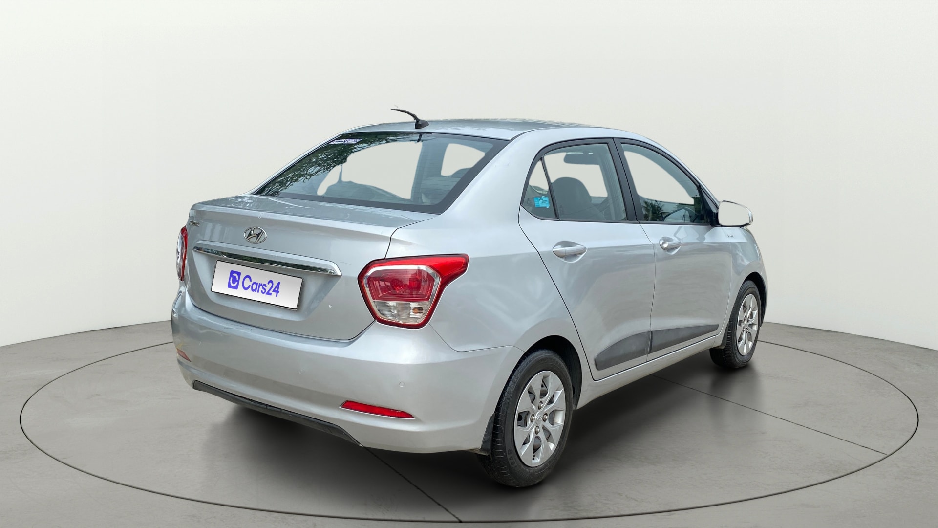 View 2015 Hyundai Xcent S Petrol Image 41 Used 2015 Hyundai Xcent S Petrol Image 41