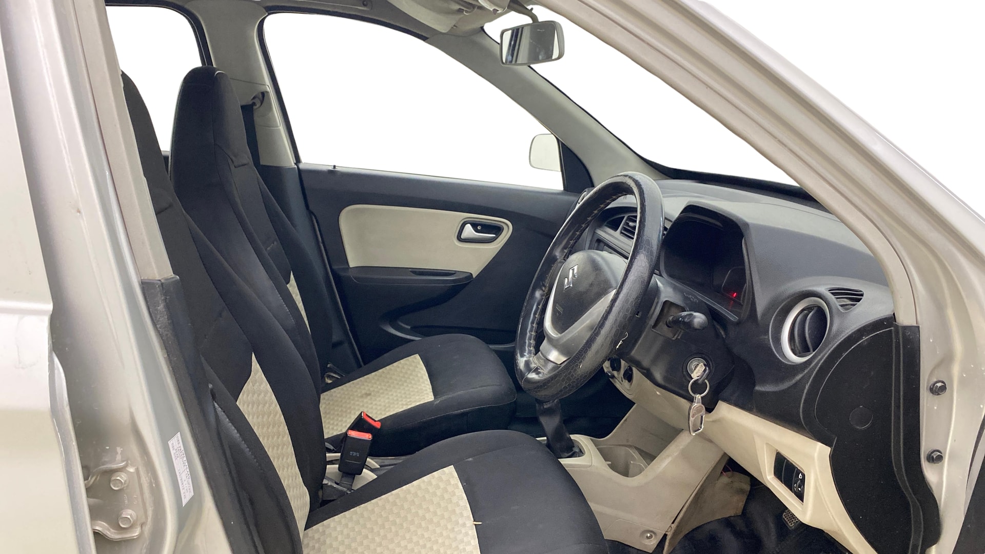 View 2019 Maruti Suzuki 1000 Base Variant Image 25 Used 2019 Maruti Suzuki 1000 Base Variant Image 25