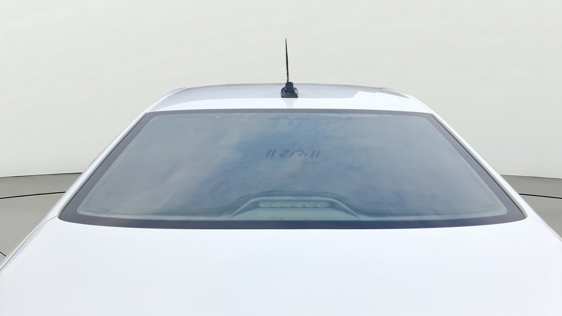 View 2023 Skoda Slavia Style 1.0 TSI AT Image 4 Used 2023 Skoda Slavia Style 1.0 TSI AT Image 4