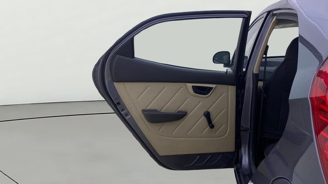 View Hyundai EON Image 22 Used Hyundai EON Image 22