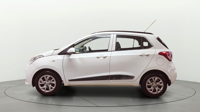 View Hyundai Grand i10 Image 6 Used Hyundai Grand i10 Image 6