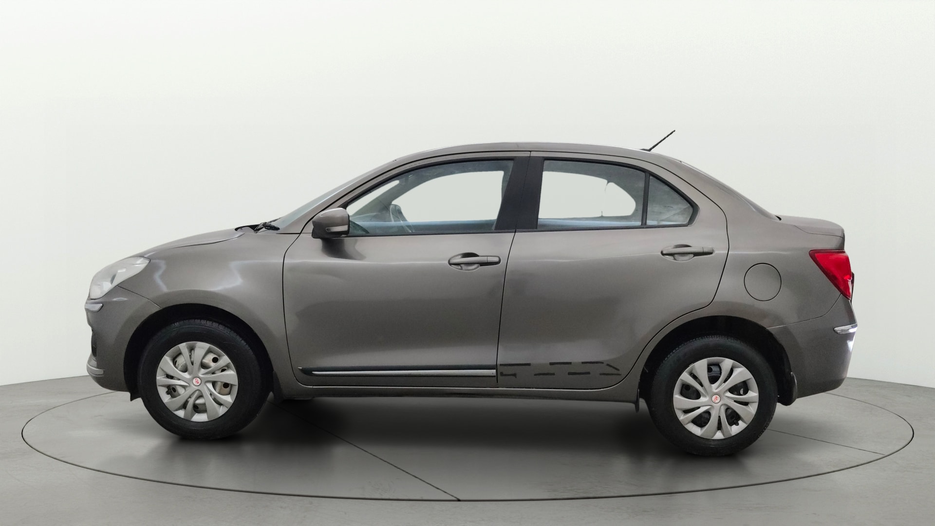 View 2018 Maruti Suzuki 1000 Base Variant Image 5 Used 2018 Maruti Suzuki 1000 Base Variant Image 5