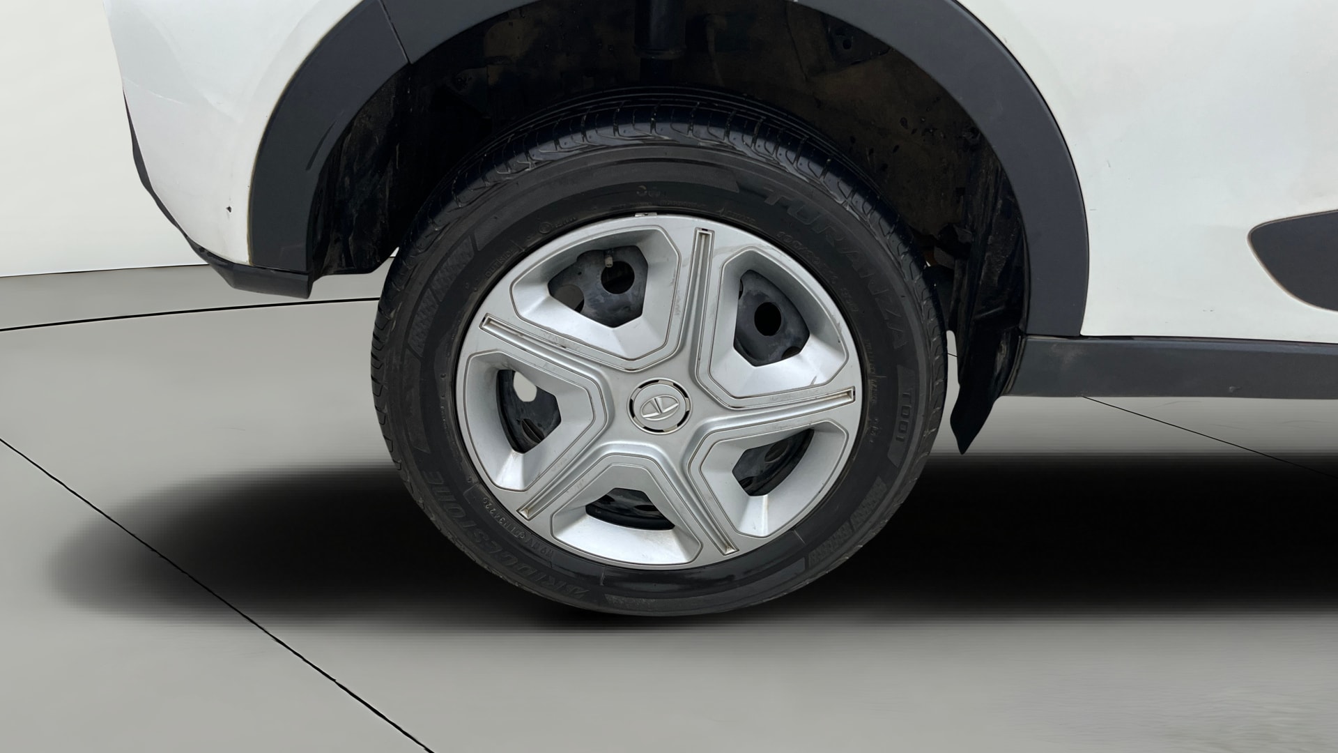 View 2020 Tata Nexon Revotron XM Image 23 Used 2020 Tata Nexon Revotron XM Image 23