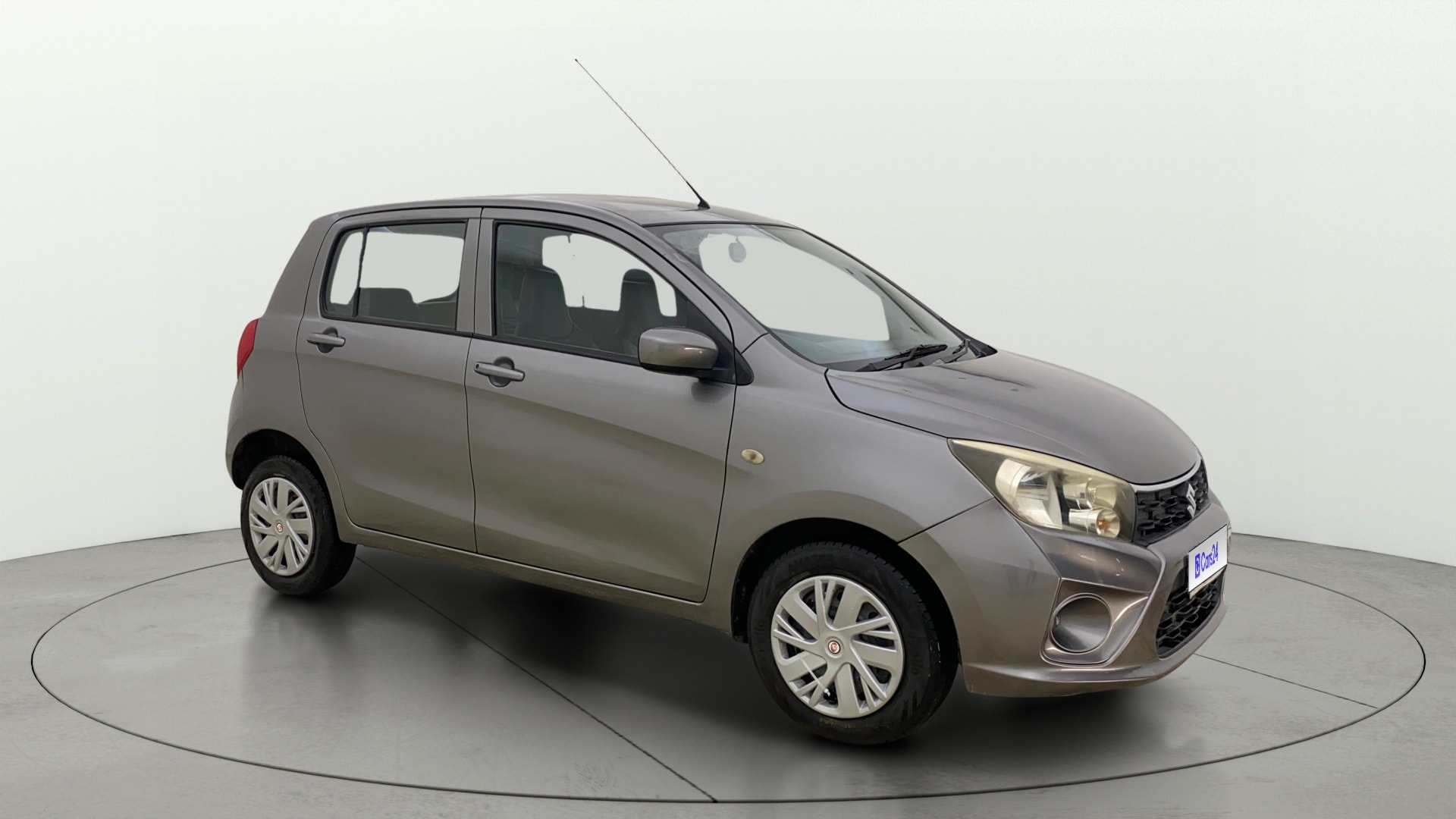 View 2018 Maruti Suzuki 1000 Base Variant Image 21 Used 2018 Maruti Suzuki 1000 Base Variant Image 21