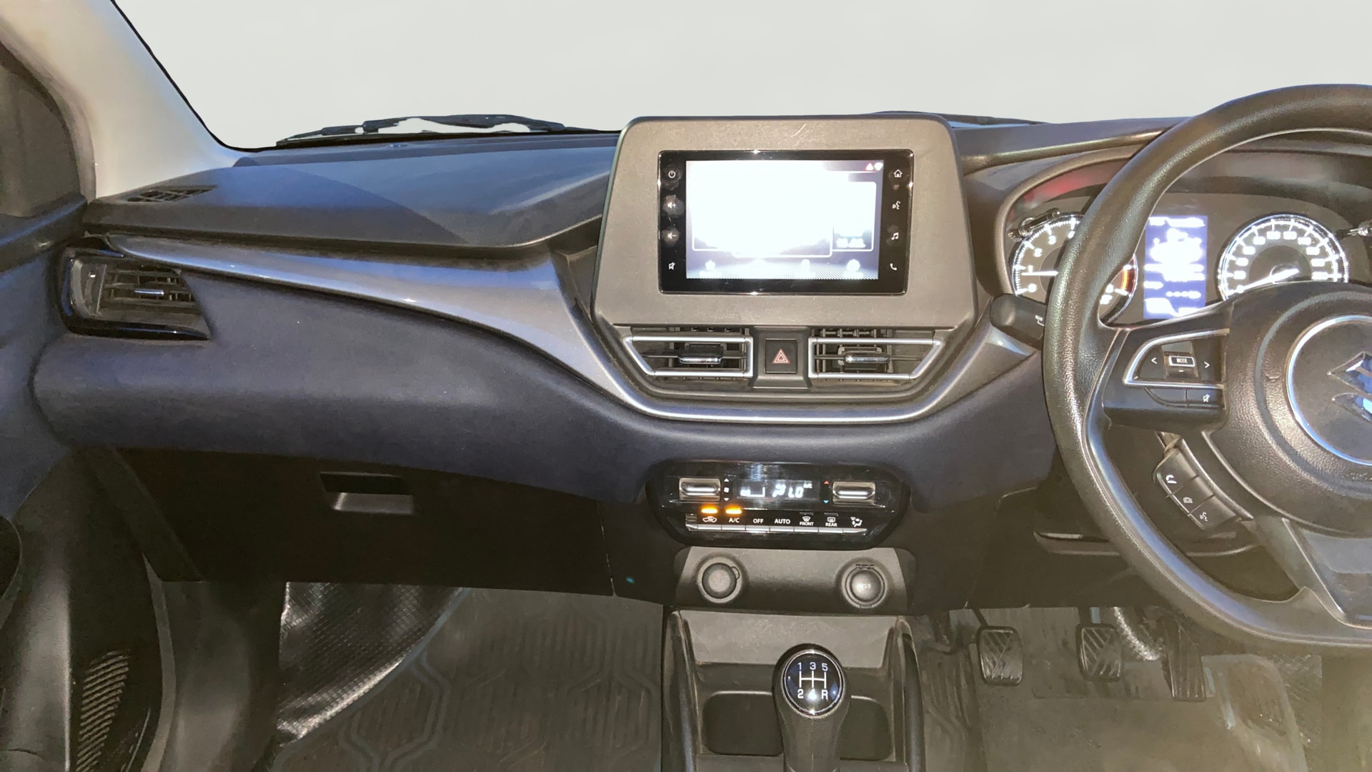View 2023 Maruti Suzuki 1000 Base Variant Image 17 Used 2023 Maruti Suzuki 1000 Base Variant Image 17