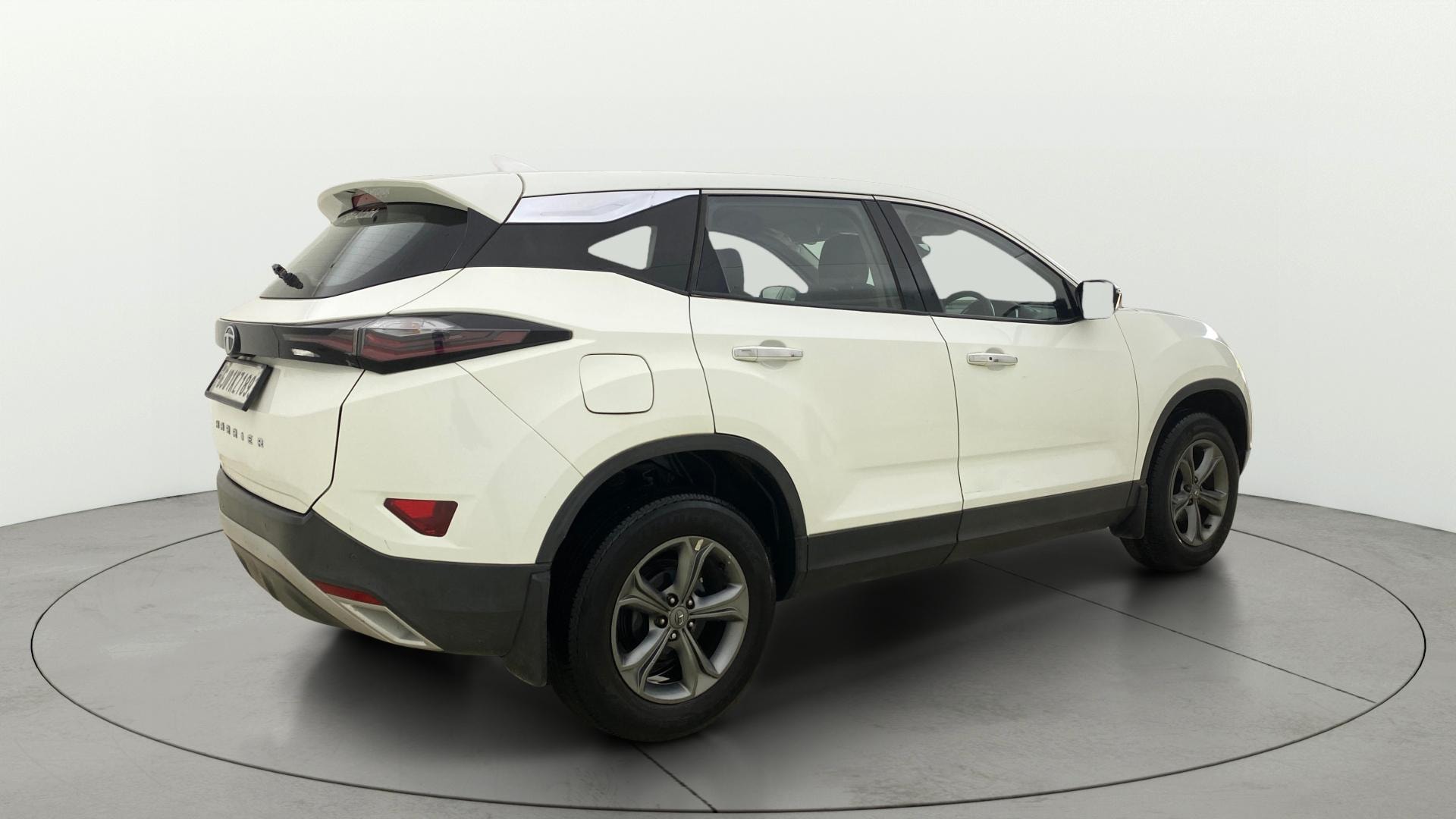 View 2020 Tata Harrier XE Image 46 Used 2020 Tata Harrier XE Image 46