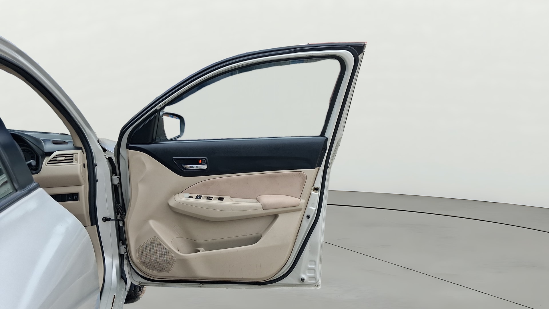 View 2019 Maruti Suzuki 1000 Base Variant Image 43 Used 2019 Maruti Suzuki 1000 Base Variant Image 43