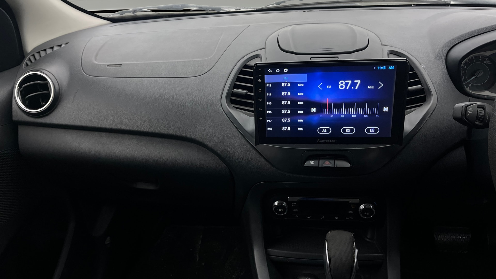 View 2016 Ford Figo Aspire 1.2P Ambiente MT BS IV Image 17 Used 2016 Ford Figo Aspire 1.2P Ambiente MT BS IV Image 17